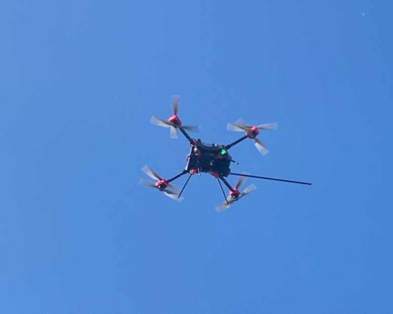 Dron i czujniki zbadają jakość powietrza
